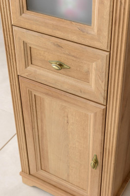 5 daļu vannas istabas mēbeļu komplekts