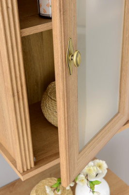 Mobilais vannas istabas mēbeļu komplekts ar izlietni, kas ir mazāka par 60 cm