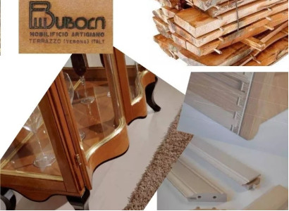 Luksusa stikla skapji, brūni vitrīnas, klasiskie itāļu mēbeles