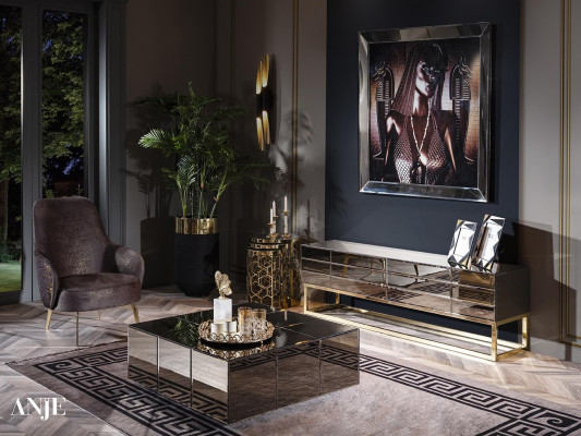 Modern balts dīvāns ar kafijas galdiņu, polsterēts dīvāns viesistabai, auduma dīvāni