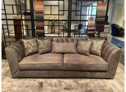 Mūsdienīgs luksusa taupe trīsvietīgs dīvāns