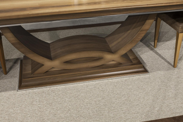 Kafijas galdiņš ar kājām