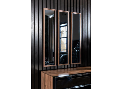 Luksusa trīskāršais spogulis ar brūnu rāmi