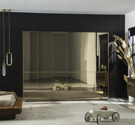 Armoire Lasikaappi 266 cm