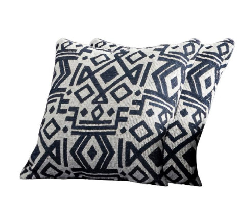 Moderns un ērts pelēks dīvāns uz 3 vietām