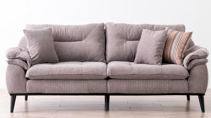 Mūsdienīgs trīs vietīgs dīvāns ērts relaksācijas dīvāns viesistabai