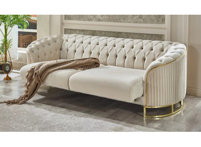 Balts trīsvietīgs Česterfīlda dīvāns viesistabai