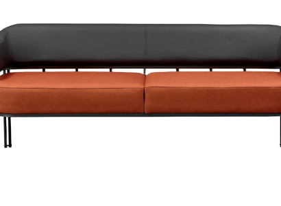 3 daļu viesistabas mēbeļu komplekts ar modernu ādas krēslu