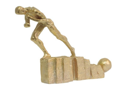 Dizaina figūra vīrieša dekoratīvā akmens skulptūrā Dizaina figūra vīrieša dekoratīvā akmens skulptūrā