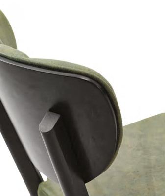 Kompakta ēdamgalda komplekts ar 4 krēsliem, 5 daļas.