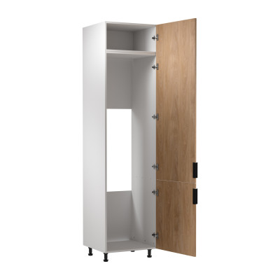 Iebūvēts ledusskapis virtuvē