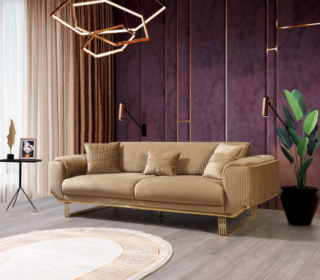 Dzīvojamā istaba Dīvāns 3-vietīgs ar attiecīgiem luksusa apģērbiem, tekstūru dizains, gaiši beige krāsas.