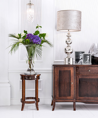 Konsolu galds Konsolgalda Papildgalds Galds Kosmētikas galds Galdi Spīdīga virsma