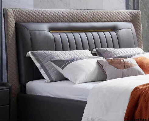 Mūsdienīga gulta, moderna luksusa ādas gulta, viesnīcas gulta, divguļamā gulta, jauna.