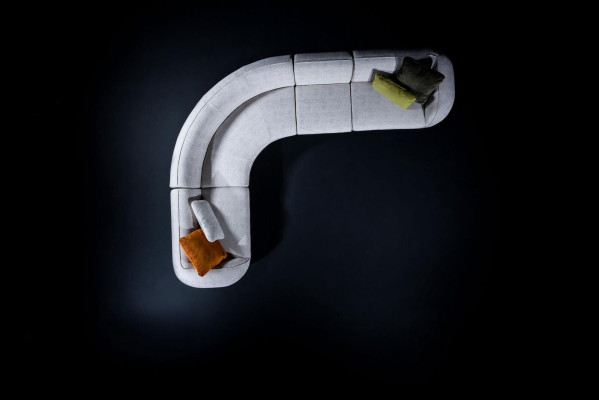 Pelēkaus krāsas sēdvietu grupa, dizainera sēdvietu grupa, mēbelētais mēbeļu komplekts, dīvāni, gulta.