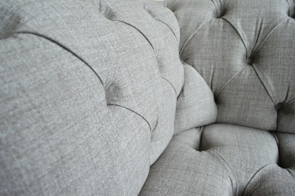 Dizaina Chesterfield dīvāns 3 dīvānu komplekts auduma polsterētas ādas trīssēdvietīgas dīvānam