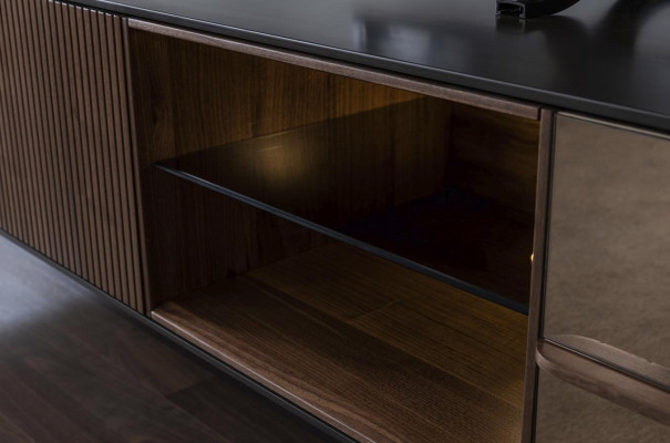 rtv Lowboard televīzijas statīvs plaukti Komoda dzīvojamā istaba koksne brūna moderns