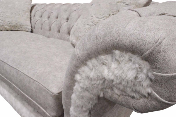 Mūsdienu trimvietīgā dizaina auduma ādas dīvāns 3-vietīgs dzīvojamā istabas dīvāns Chesterfield Beige