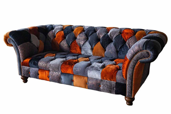 Chesterfield 3 vietu dīvāns ar auduma velveta luksusa polsteri, liela velveta sēdeklīdzene.