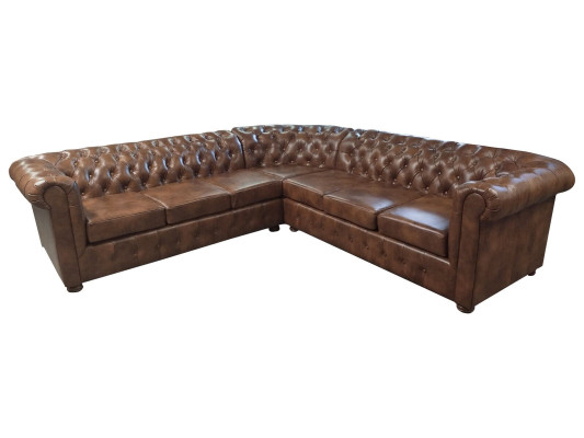 Chesterfield stūra dīvāns L-formā no ādas dzīvojamajā istabā Brūns dīvāni stūra leņķī.