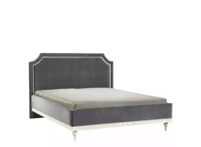 Gulta Viesnīca Divvietīgā gulta Karaliski luksusa gultas guļamistabā