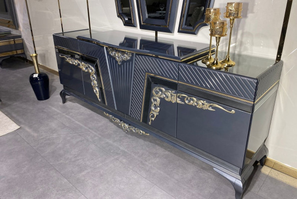 Sideboard Moderne Kommode Anrichte Schrank mit 3 Spiegel Stauraum Barock Skaļžaina Moderna Komoda Galdiņš ar 3 spoguļiem Glabāšanas vietas Baroka stilā