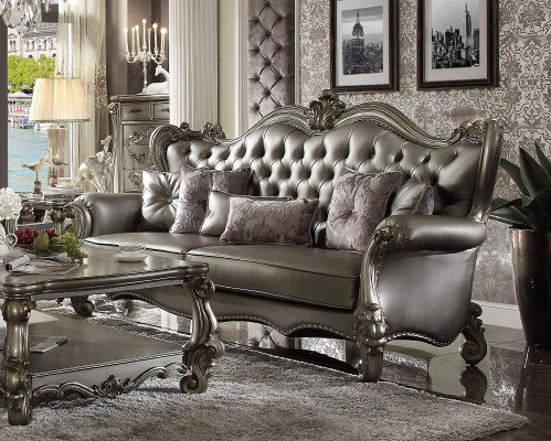 Chesterfield dīvāns 3-vietīgs dīvāns ar auduma polsteri un ādas mēbelēm.