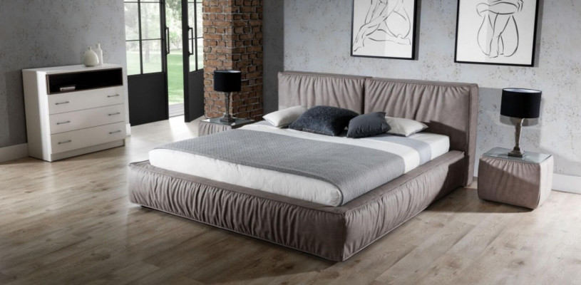 Gulta Brūnā Guļamistaba Koka Mēbeles Tekstils Klasiskais art déco stils