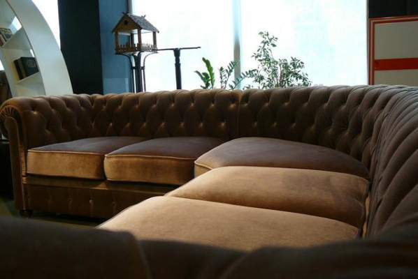 Stūra Chesterfield dīvāns, dīvāna komplekts, stūra dīvāns, polsterēts sēdekļa dīvāns, komplektējums jauns