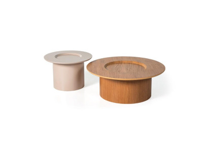 Iestatiet 2x greznus galdus dizainera dzīvojamās istabas apaļajiem galdiņiem.