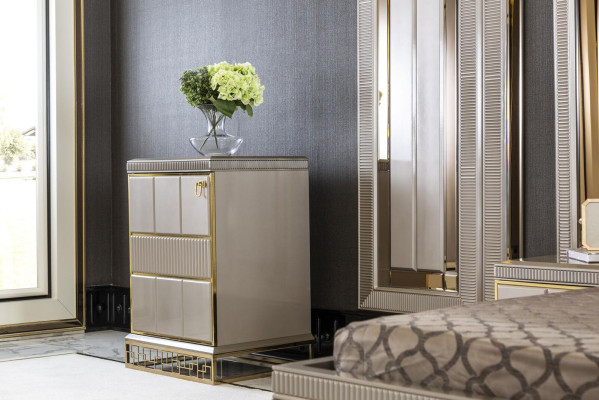 Komodas Bežs Luksusa skapis Elegantais komodes stils Moderns mēbeles Skaisti Jauns