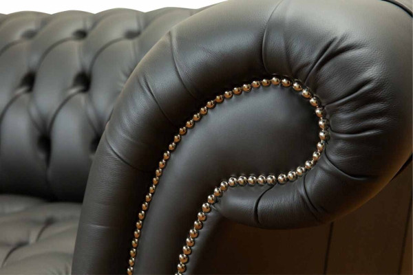 Chesterfield ādas dīvāns ar audumiem 2 sēdvietu dizaina dīvāns.