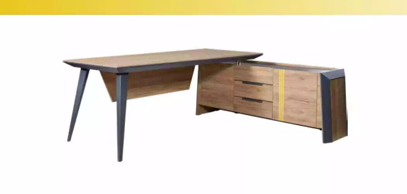 Koka stūra rakstāmgalds Modernas biroja mēbeles Rakstāmgalds Koka mēbeles Brūns