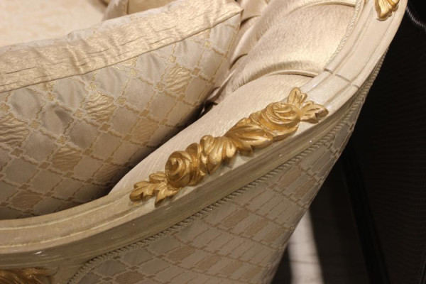 Izcili dzīvojamā istaba Deluxe Sofa 3 vietu Edlem Sofa Bēšas dzīvojamā istaba Sofa