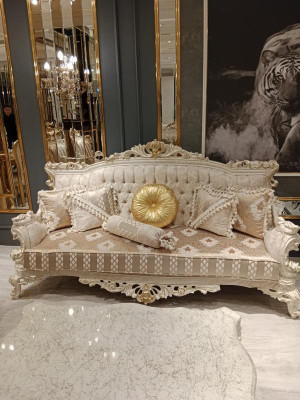 Elegantais dīvāns 3-vietīgs Stilīgs mēbelēts dzīvojamais istabas krēsls Beža dīvāns Jauns
