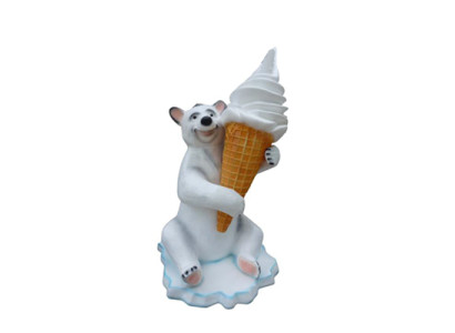 Ledus krējuma figūras statuja uzstādītājs ledusētavā restorānā. Gastronomijas statujas 215 cm.