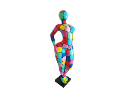 Abstrakta figūra statuja Krāsaini gleznotas plastmasas skulptūras 130 cm XXL statuja Plastmasa