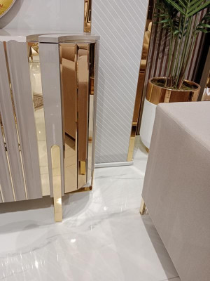 Kumode ar 2x spoguli Koka mēbeles Galdiņš Luksusa mēbeles Modernas mēbeles 3 gab. Jauns