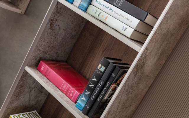 Moderns grāmatu plaukts dizaina stenda plaukts bēša krāsā biroja plaukti grāmatplaukts