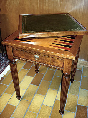 Čaumā galds Spēļu galds Galds ar šahu Miniatūrās pētījumu mēbeles Galdi Spēles galda spēle