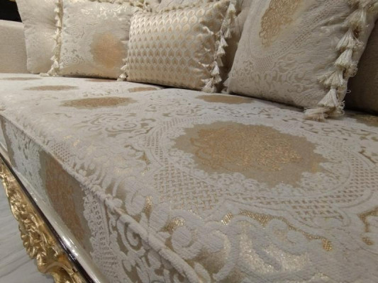 Sofas komplekts 3+1 vietas, auduma, koka, luksusa dīvāns jauns
