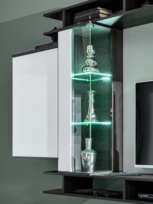 Moderns dzīvojamās sienas pelēkas dizaineru dzīvojamā istaba mēbeles koka sienas skapī.