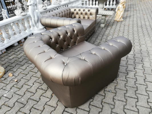 Dizainera Česterfīldas dīvānu komplekts Sofa Dīvāns 2+1 Polsterējums Sēdvietu komplekts Zelts