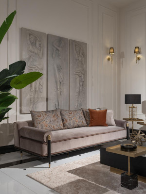 Sofas komplekts ar trīsajām dīvānu vienībām, krēslu un diviem galdiņiem, 6 daļas, pelēka dzīvojamā istaba.