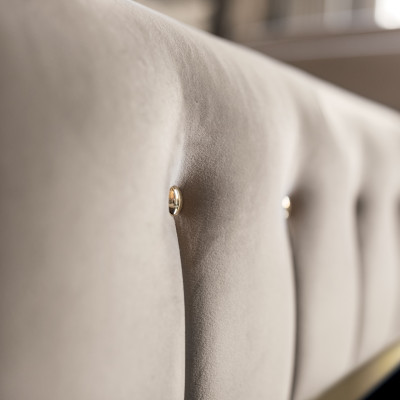 Trijos vietu mīkstā divāns Arhitektūras dizains Dīvāns 3 vietas Dzīvojamo telpu Luxury Sofa mēbeles Jaunas