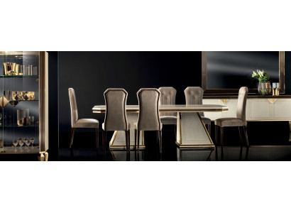 Dizainera gulta Gultas Apģērbu gulta 180x200 Saistītā gulta arredoclassic Mēbeles