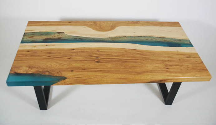 Dīvāna galds River Table epoksīda smilškoks masīvi galdi 120x70 upes galds reāla koka