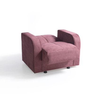 Luksusa dzīvojamā istaba komplekts - krēsls, stūrainais dīvāns, paklājs L formā, moderns komplekts pilnvērtīgai atpūtai.