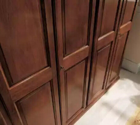 Itāļu iekārtojums skapis guļamistabas garderobe mēbeles Jauns