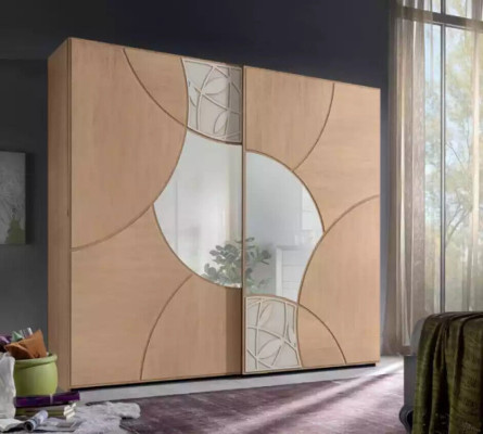 Skapis ar slīdošajām durvīm guļamistabai koka skapis brūns spogulis